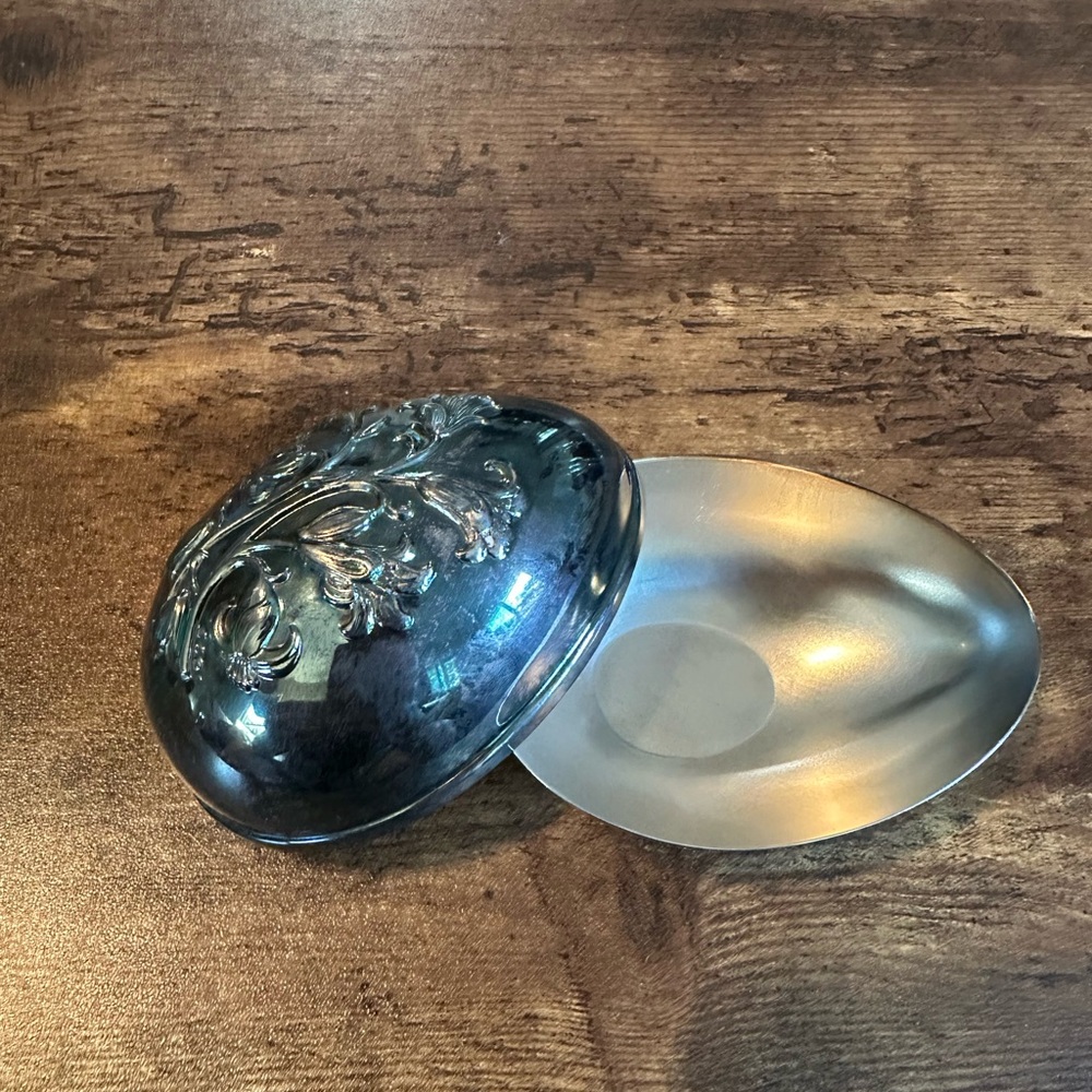 Ornate Silver-Tone Decorative Jewelry Dish - Blue-Silver Finish
